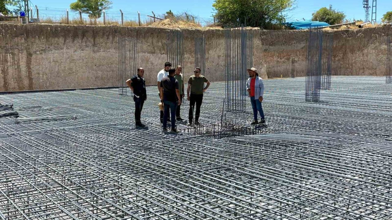 Başkan Ulutaş ilçede eğitim ve hizmet yatırımlarını yerinde değerlendirdi