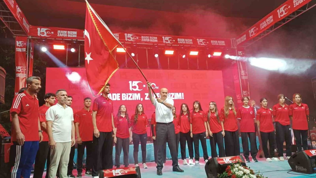 Batman’da 15 Temmuz Demokrasi ve Milli Birlik Günü anıldı