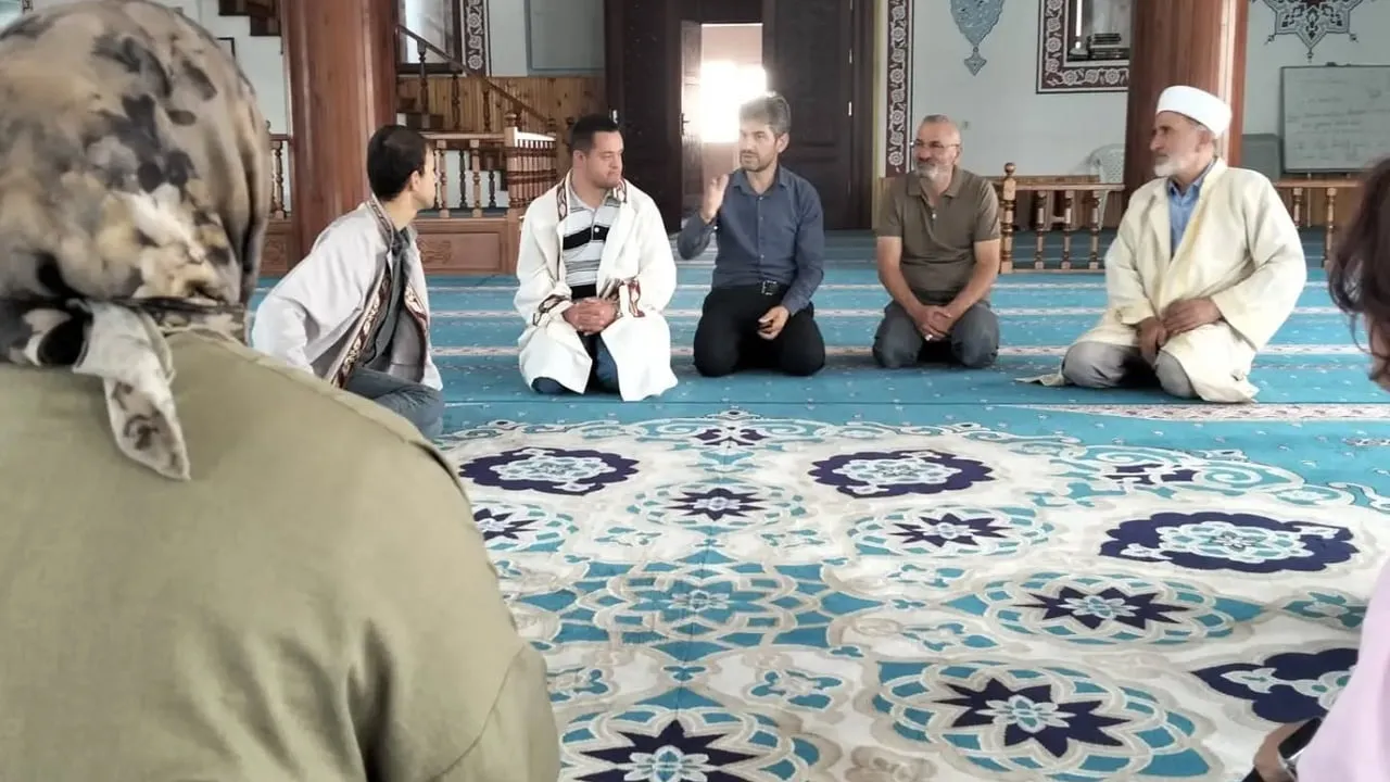 Bayburt'ta camiler engellilerle dayanışmayı güçlendiriyor