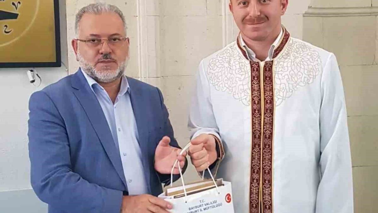 Bayburt'ta ezan ve hutbe yarışmalarının il finalleri tamamlandı
