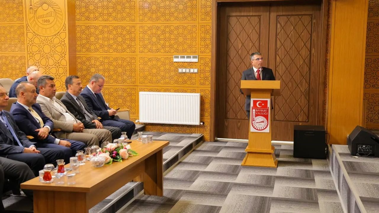 Bayburt'ta kamu yatırımlarının takibi öncelik haline geldi