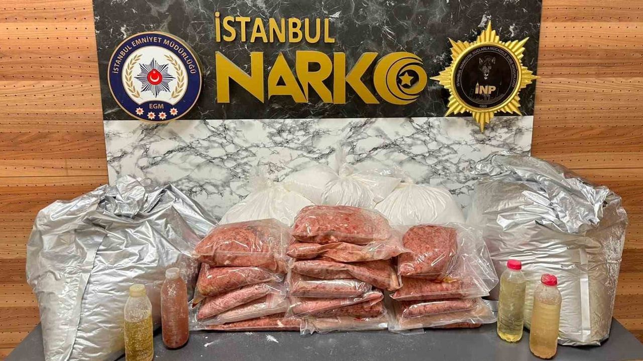 Bayrampaşa’da uyuşturucu imalathanesine baskın: 107 kilogram kimyasal madde ele geçirildi