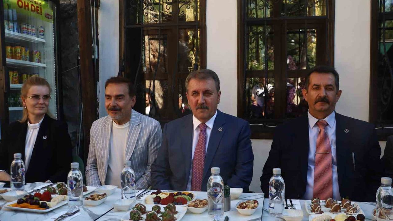 BBP genel başkanı Destici: Yazıcıoğlu soruşturmasında kusuru ve kastı olanlar ortaya çıkarılacak