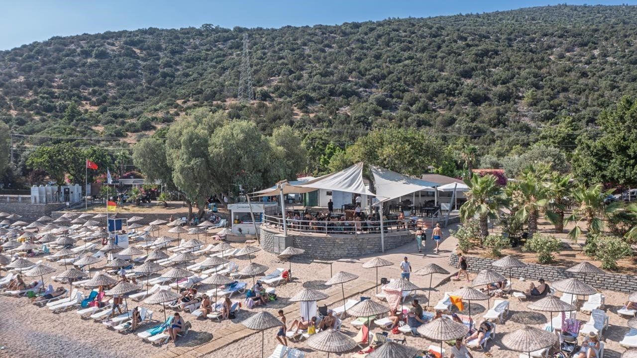 Belediye kafeleri Bodrum'un yaz buluşma noktası oldu