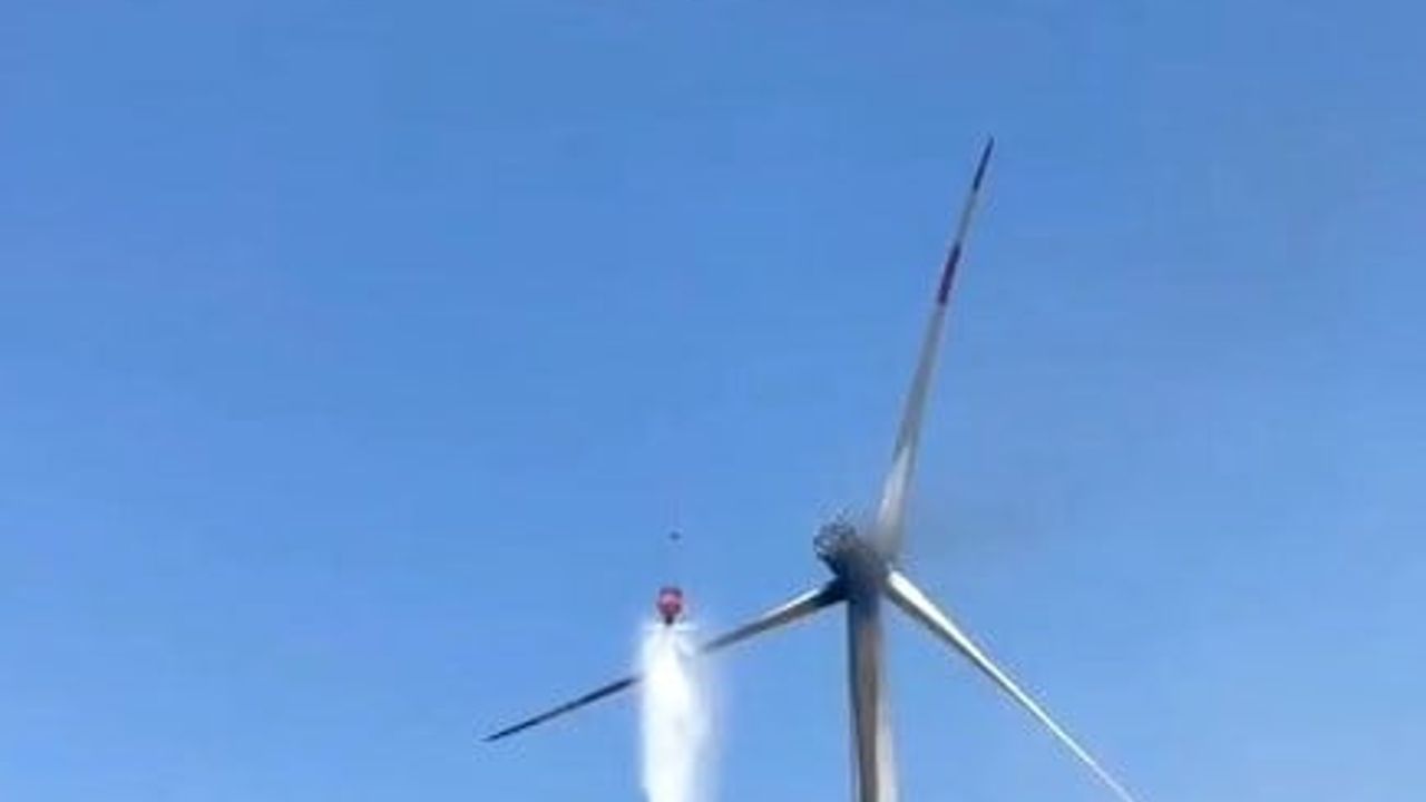 Bergama'da türbin alevleri havadan müdahale ile kontrol altına alındı