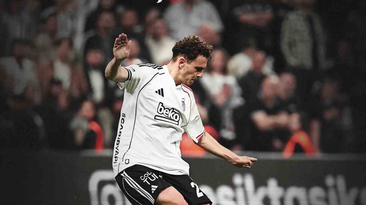Beşiktaş Kristjan Asllani ile yollarını ayırdı