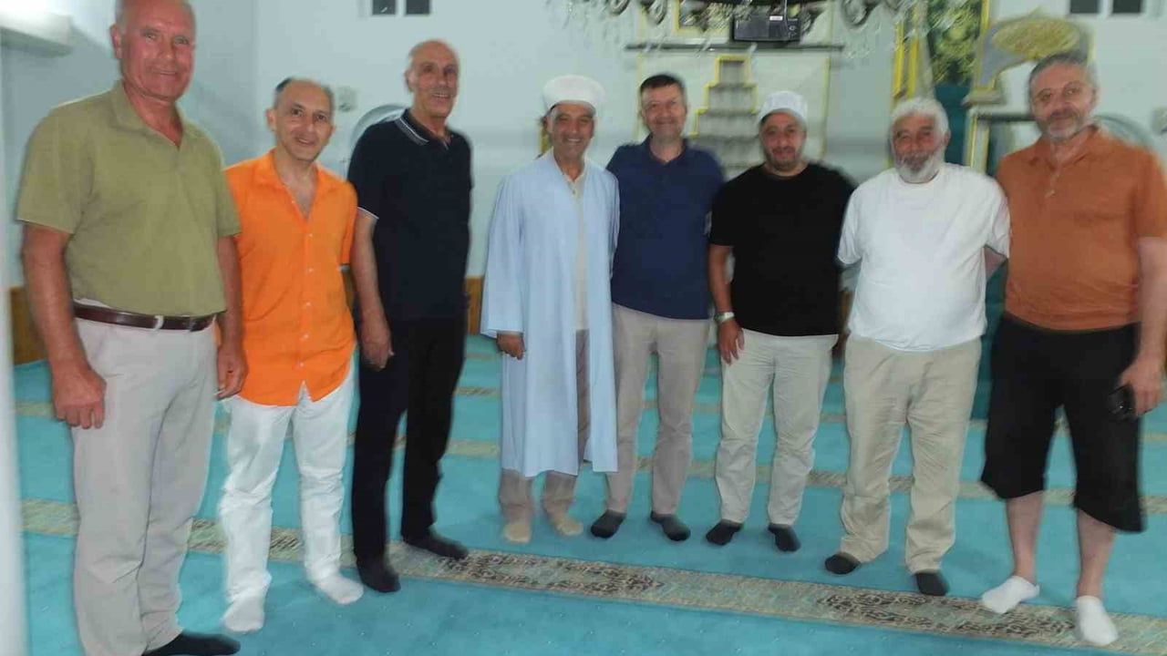Beşiktaş müftüsü Yıldız, Burhaniye'de Ören cami imamını ziyaret etti