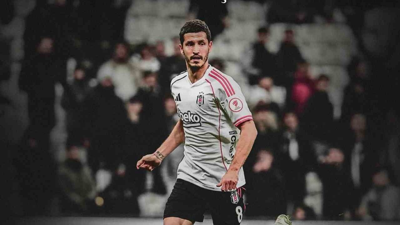 Beşiktaş Salih Uçan ile yollarını ayırdı