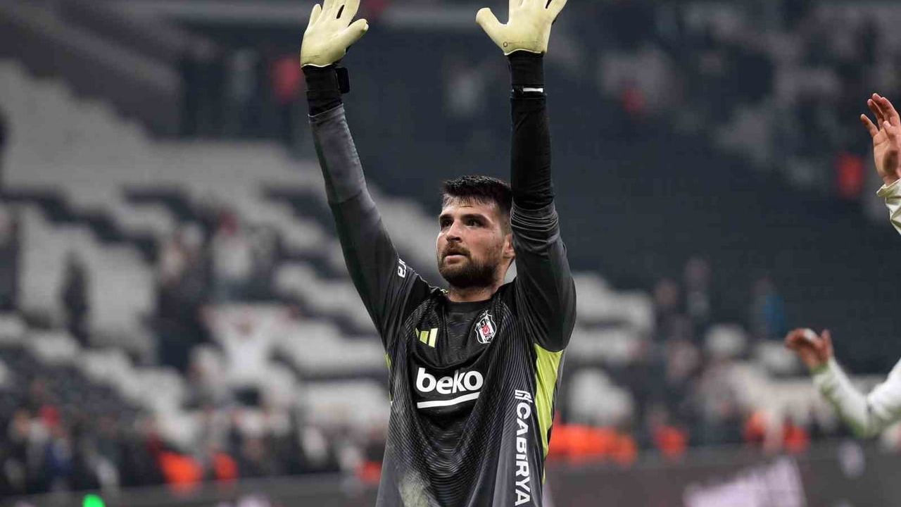 Beşiktaş’ta Ersin Destanoğlu ile yollar ayrıldı