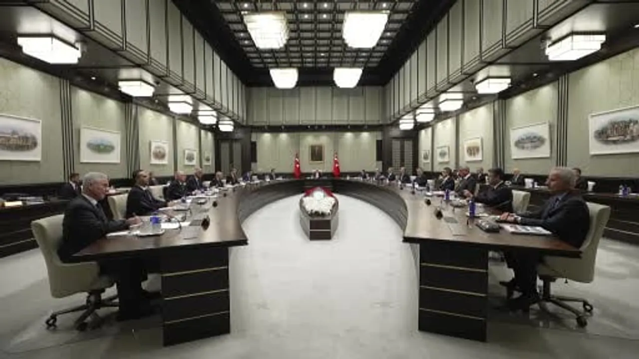 Beştepe'de kabine mesaisi Erdoğan başkanlığında başladı