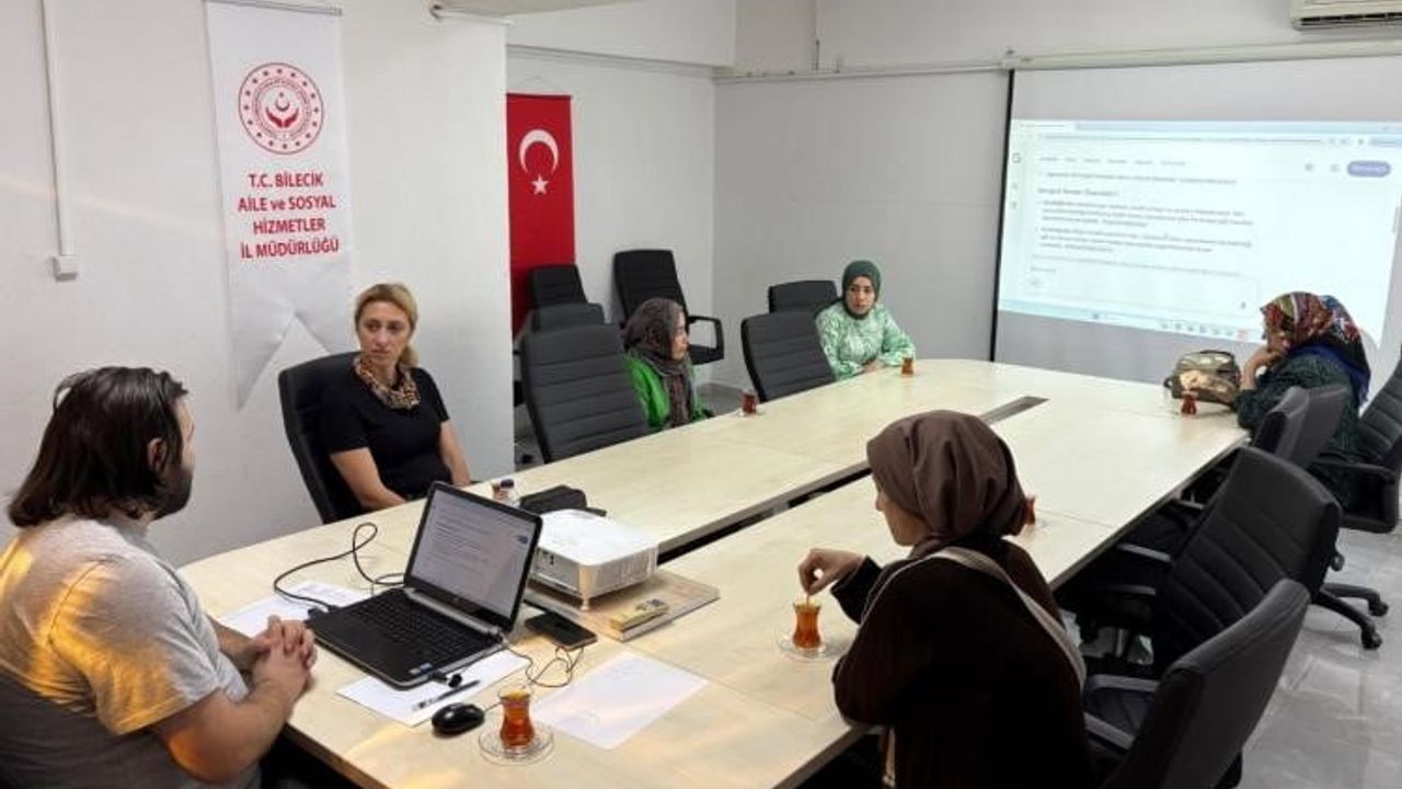 Bilecik'te ailelere yönelik kapsamlı bağımlılık eğitimi