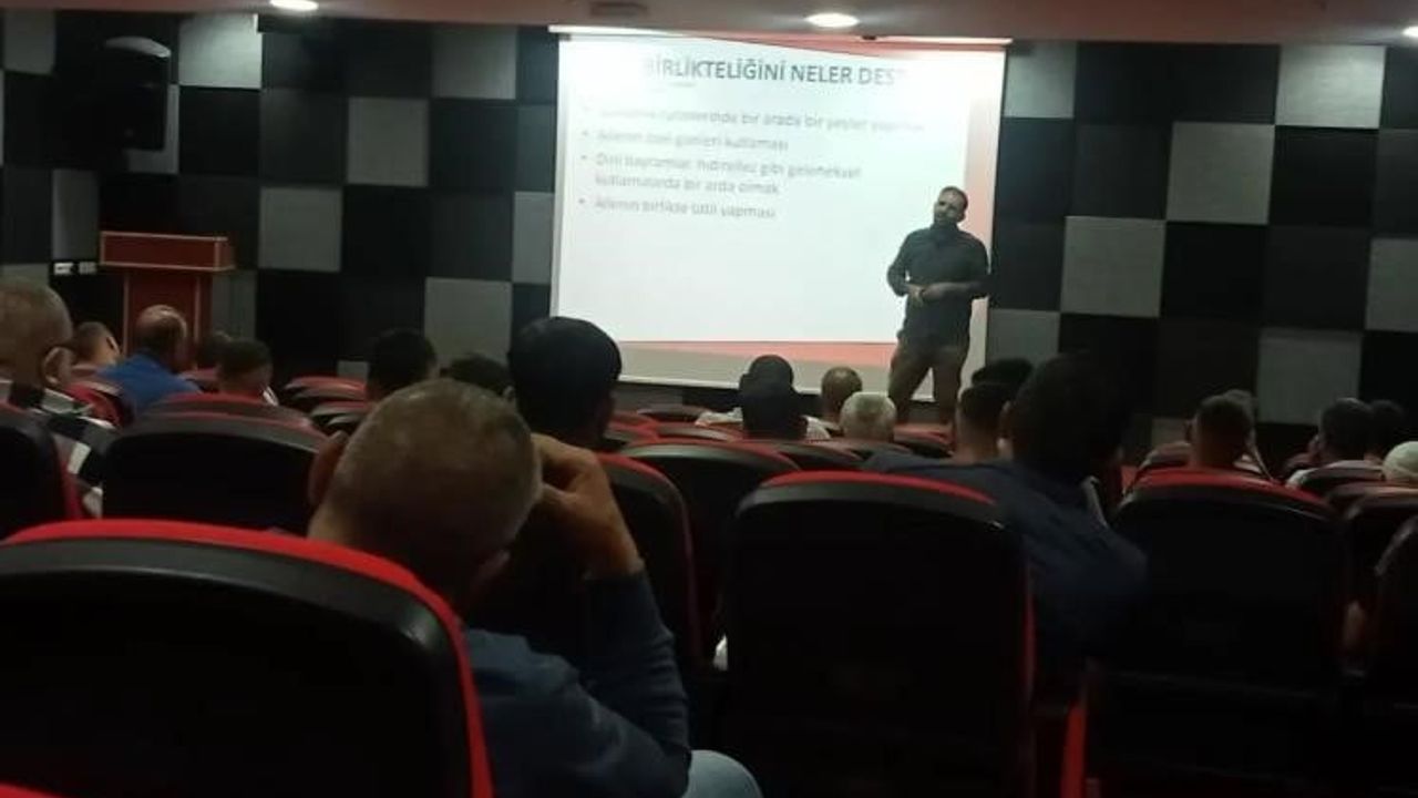 Bilecik'te evlilik ve aile hayatı semineri düzenlendi