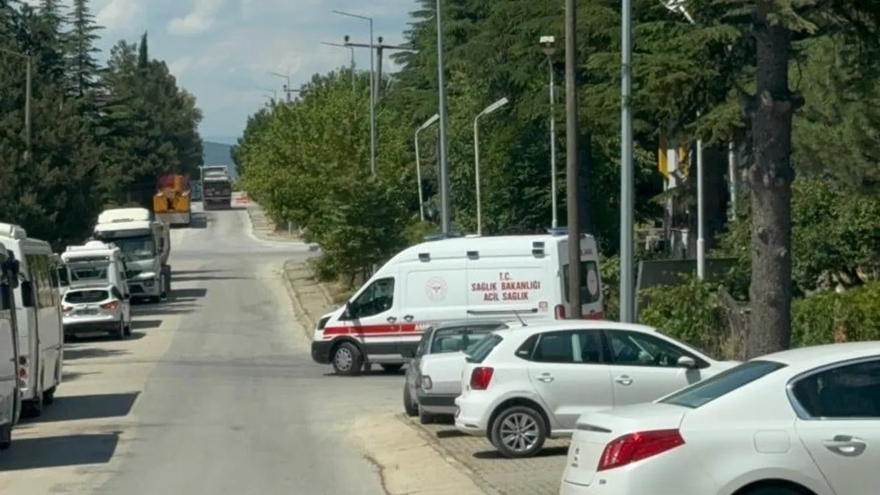 Bilecik'te granit fabrikasında varil patlaması: 1 işçi yaralandı