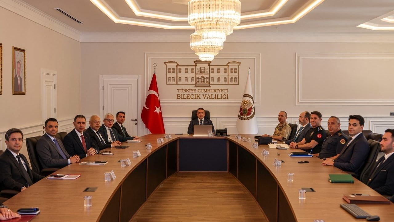 Bilecik’te il asayiş ve güvenlik toplantısında tedbirler değerlendirildi
