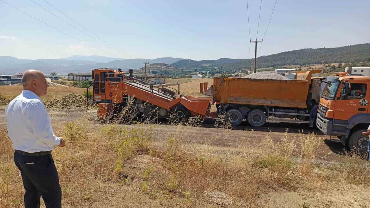 Bilecik’te Osmaneli'de TOKİ ulaşımına alternatif yol tamamlandı