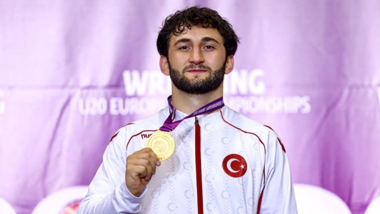 Bilecikli güreşçi Salih Yusuf Yazıcı U20 Avrupa şampiyonu