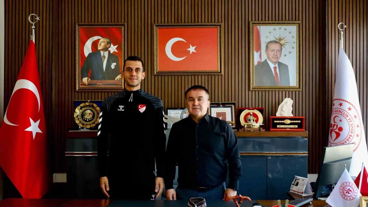 Bilecikli hakem Ali Han Köse klasman yardımcı hakemliğine yükseldi