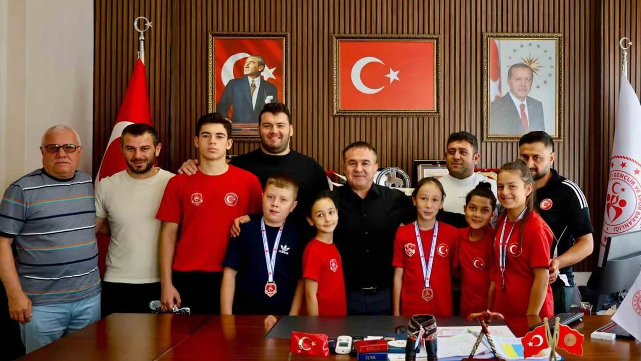 Bilecikli minikler Ankara’da Türkiye çapında madalya sevinci