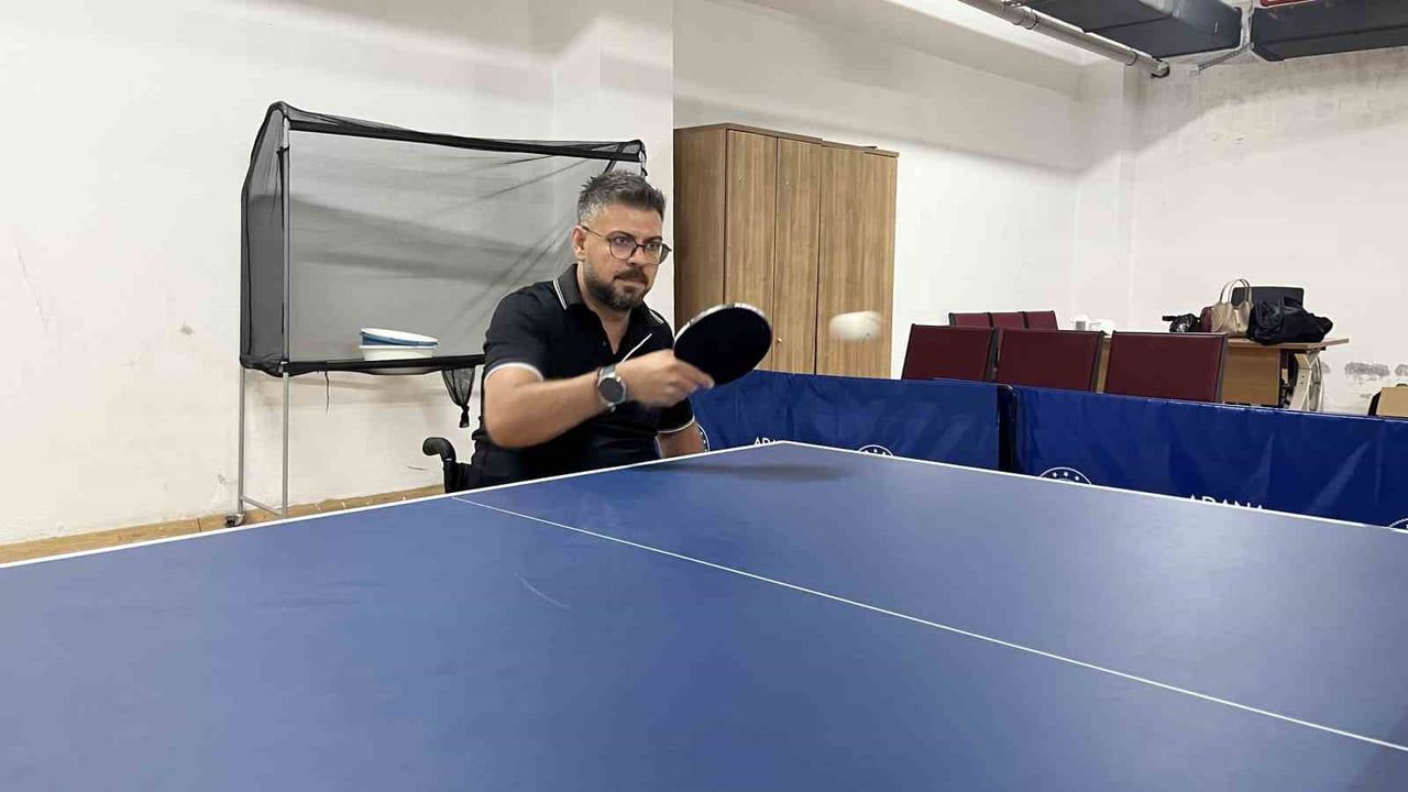 Bingöl gazisi Zeki Aksoy para masa tenisinde Türkiye üçüncüsü oldu