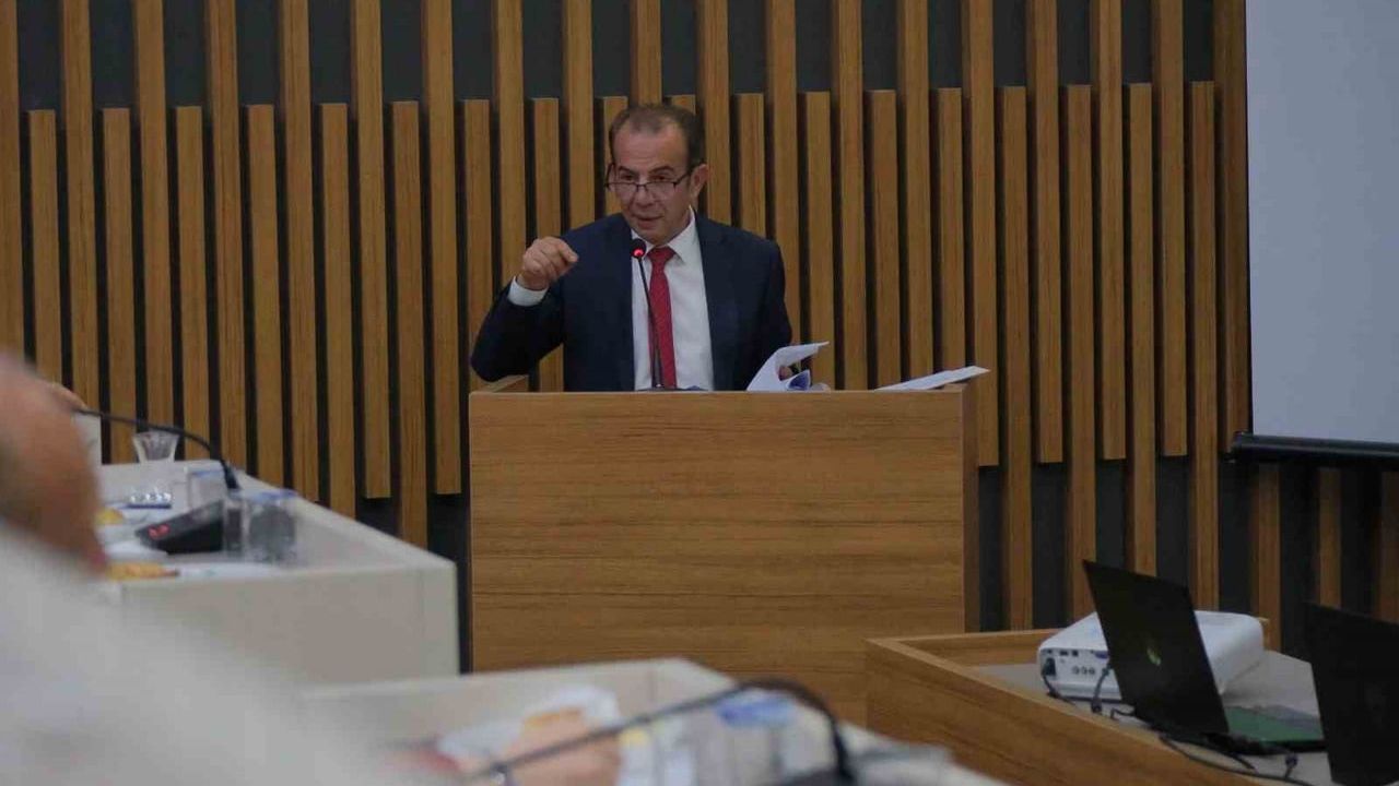 Bolu belediye başkanı Tanju Özcan nefret ve ayrımcılık davasından beraat etti