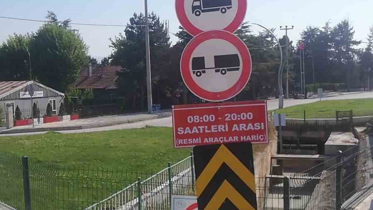 Bolu'da ağır tonajlı araçlara saat sınırlaması