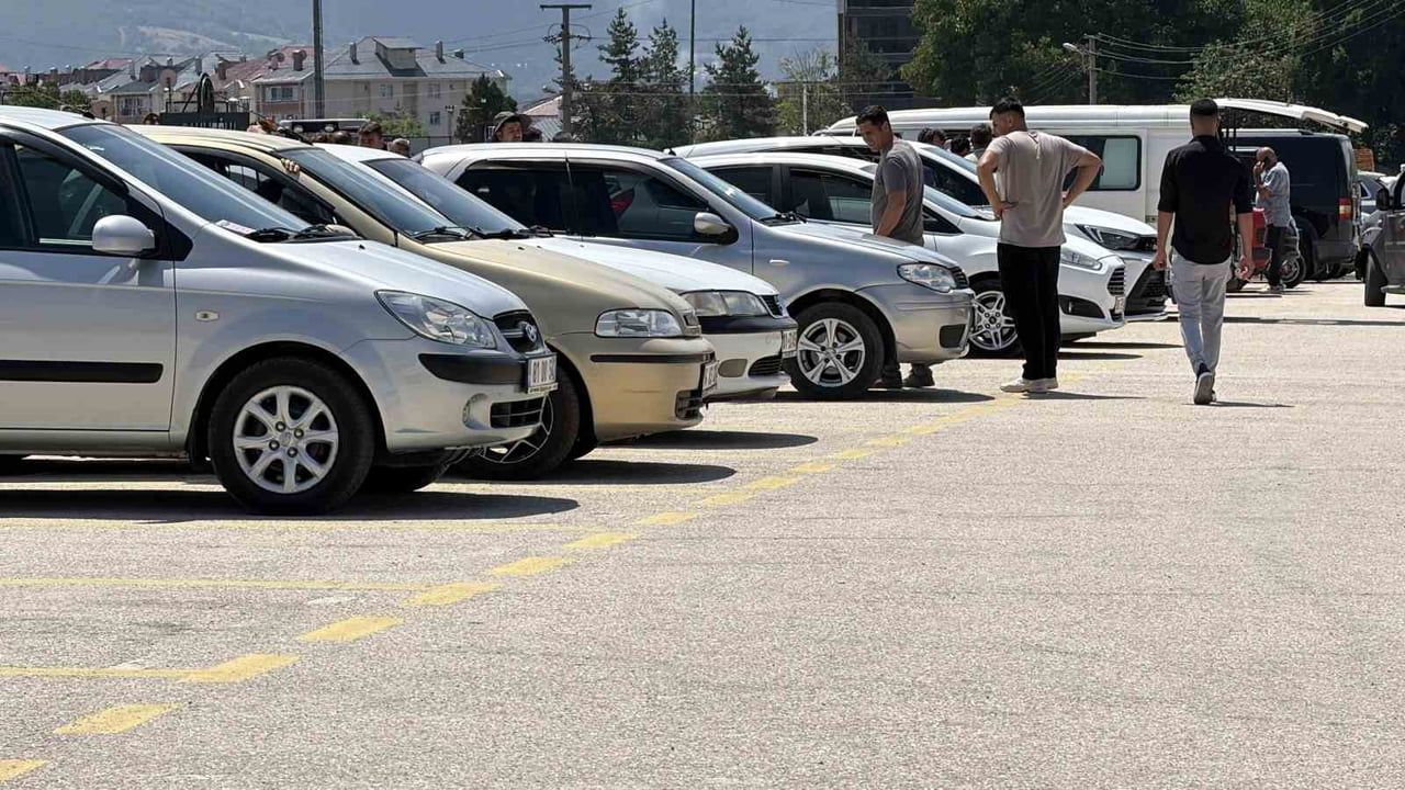 Bolu oto pazarında araç çok, satış yok