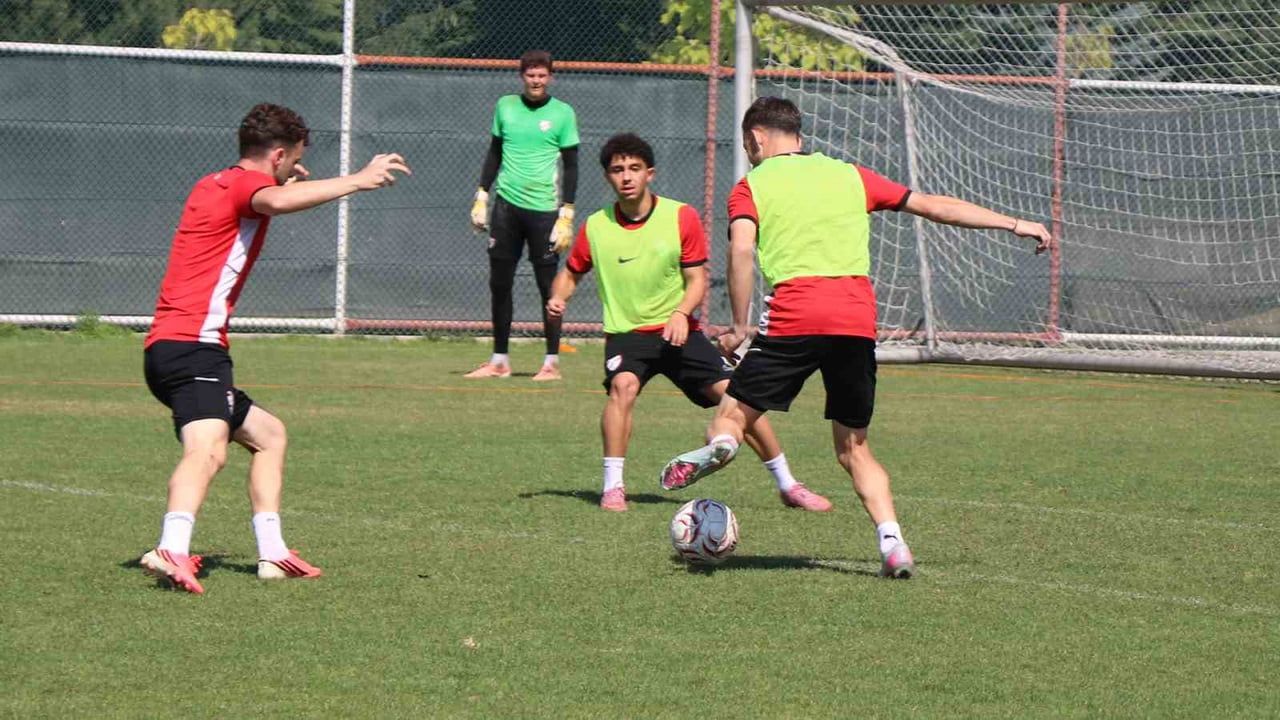 Boluspor son etap kampında günde çift idmanla hazırlanıyor