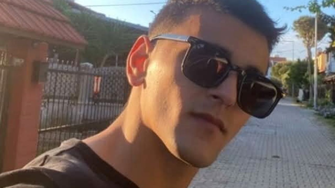 Buca'da yolun karşısına geçerken çarpılan üniversite öğrencisi yaşamını yitirdi