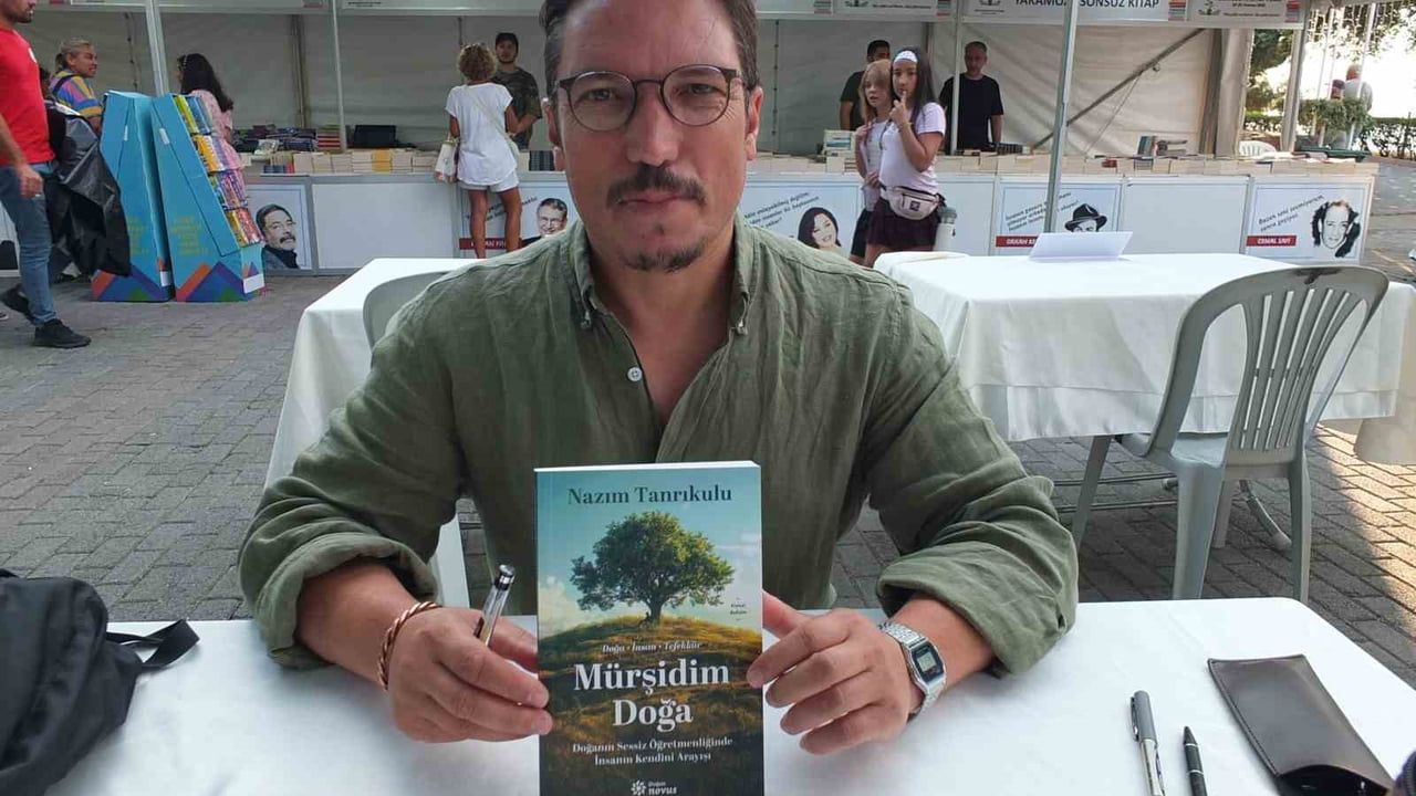 Burhaniyeli müdürden bitkilere yaşam veren ikinci kitap: Mürşidim Doğa çıktı