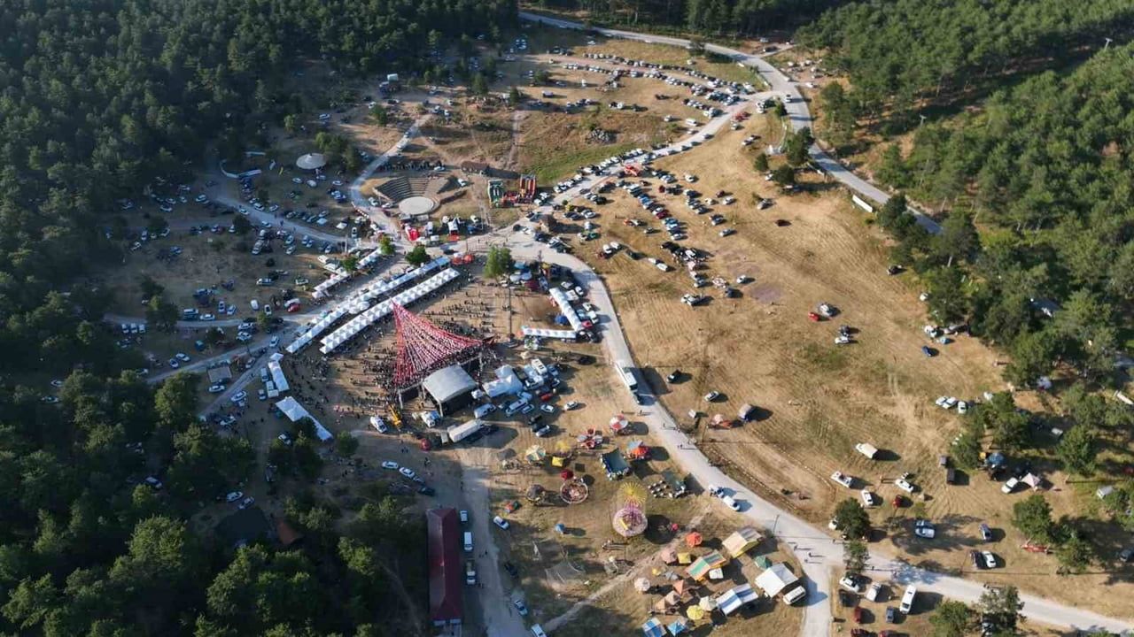 Bursa'da 29. Otçu Göçü Yayla Festivali'nde Giresun kültürü yaşatıldı