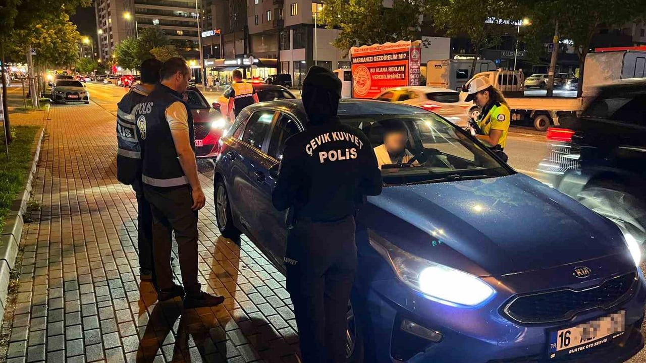 Bursa'da iki günde 30 firari yakalandı