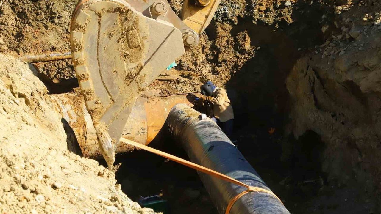 Büyük Karaçay isale hattında kapsamlı yenileme tamamlandı, su iletimi yeniden sağlandı