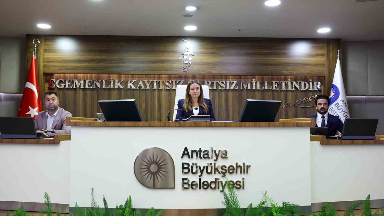 Büyükşehir’den Antalyaspor’a 52 milyon TL’lik destek
