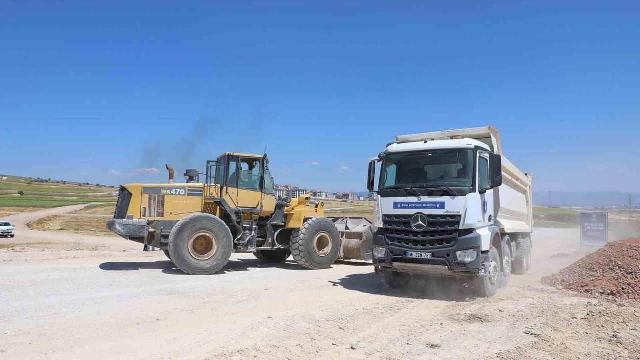 Büyükşehir’den İnegöl’e 18 kilometre yeni imar yolu