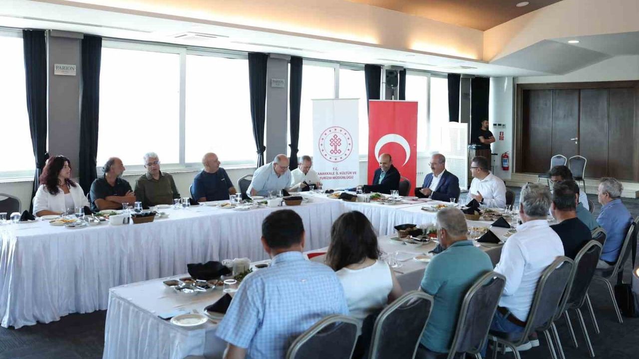 Çanakkale’de arkeolojik bilimsel kazılar değerlendirildi