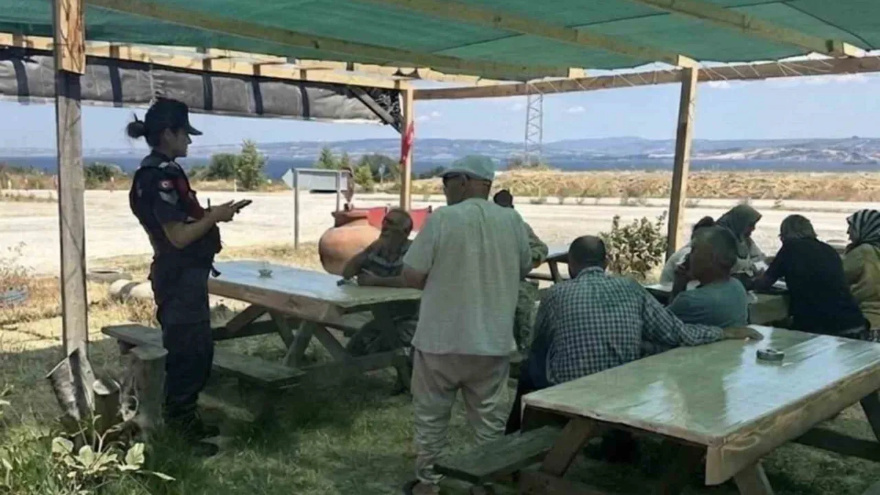Çanakkale'de huzur uygulaması: göçmen kaçakçılığı denetimine 260 jandarma katıldı