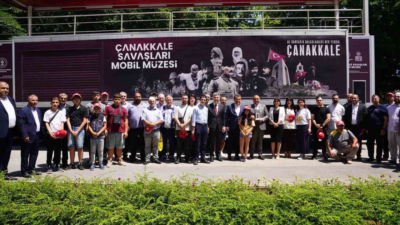 Çanakkale Savaşları Mobil Müzesi Razgrad’da ziyaretçilerle buluştu
