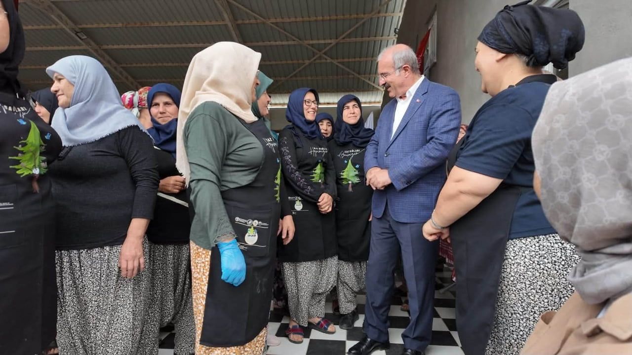 Çanakkale valisi Pıtıreli Köyü kooperatifini ziyaret etti