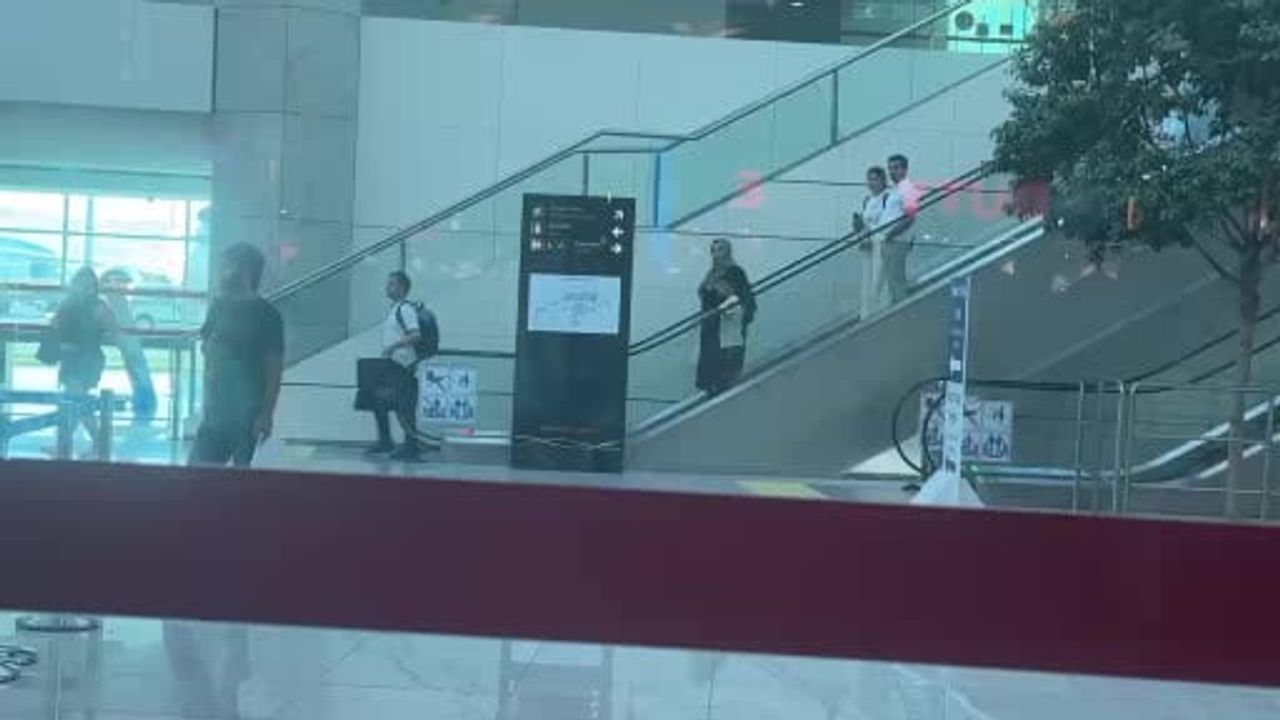 Çankaya belediye başkanı Hüseyin Can Güner Esenboğa Havalimanı'nda gözaltına alındı