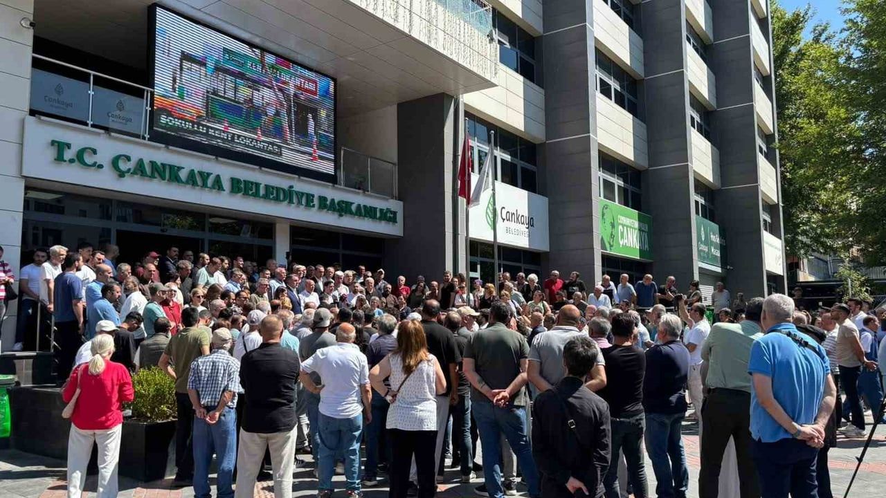 Çankaya belediyesinde operasyon sonrası hareketlilik