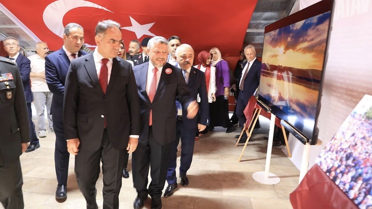 Çankırı'da 15 Temmuz şehitleri kabirleri başında anıldı