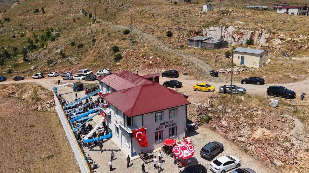 Çatıksu köy konağı hizmete açıldı
