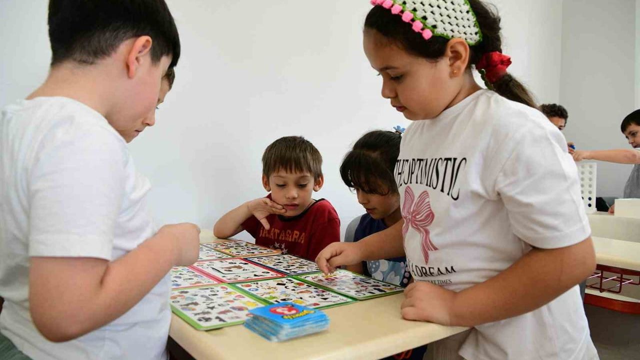 Çayırova’da çocuklara yönelik yaz kursları sürüyor