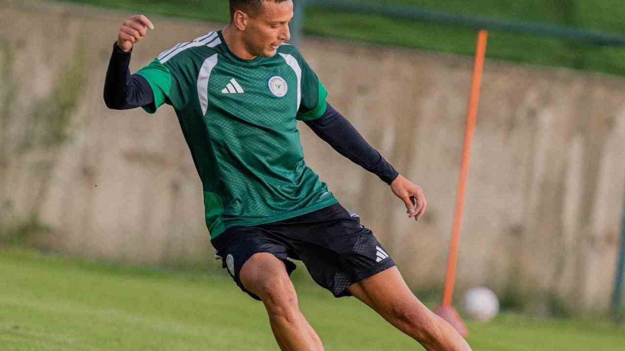 Çaykur Rizespor, Erzurum kampına başladı