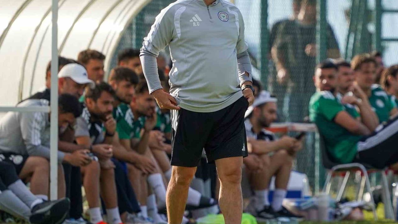 Çaykur Rizespor hazırlık maçında Dinamo Batumi'yi 3-0 yendi