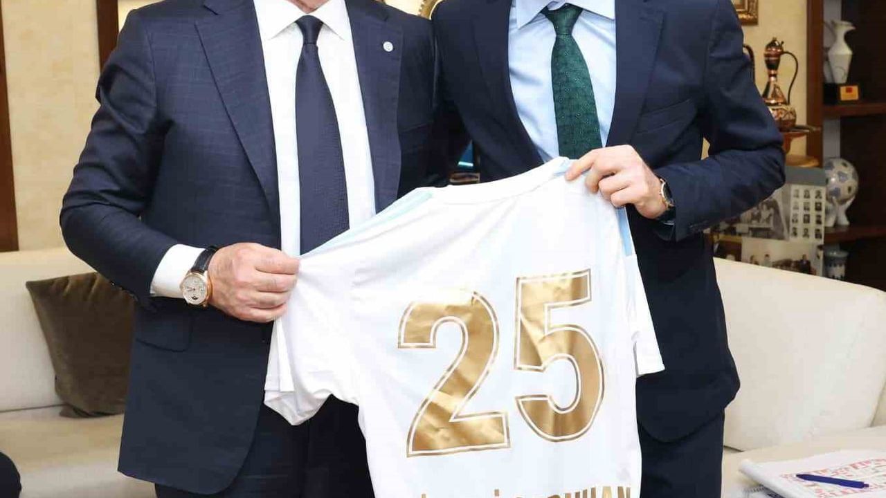 Çaykur Rizespor yönetiminden Erzurum protokolüne ziyaret