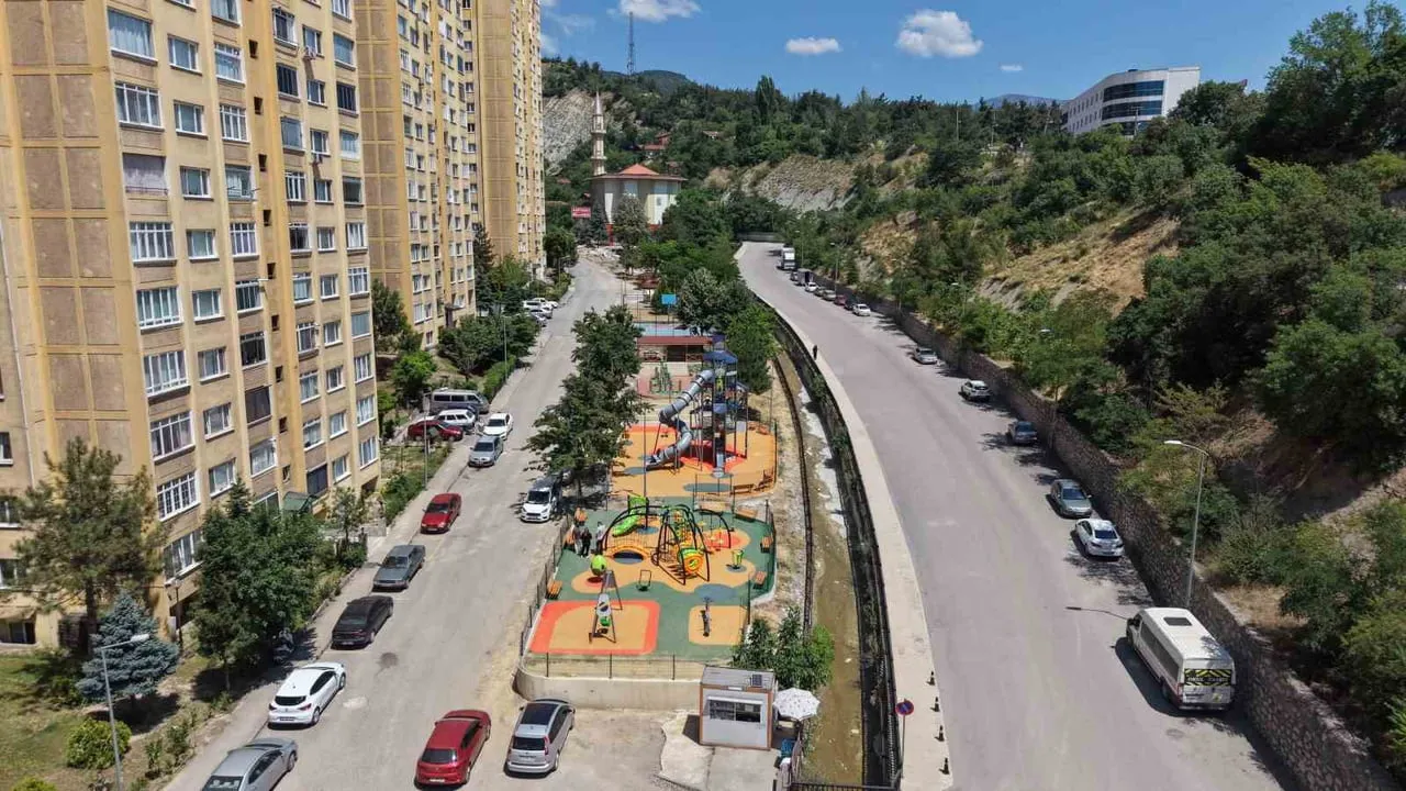 Cevizkent TOKİ tema parkında sona gelindi