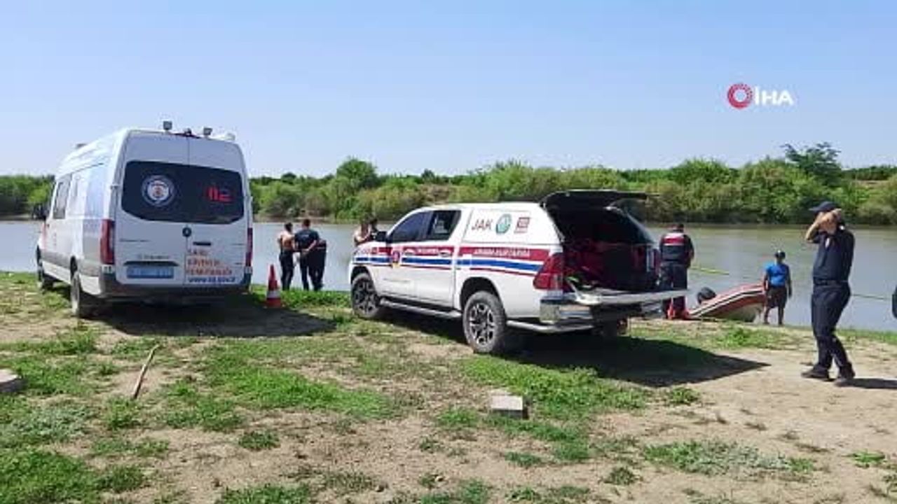 Ceyhan'da balık avlarken nehre düşen 60 yaşındaki kişi yaşamını yitirdi