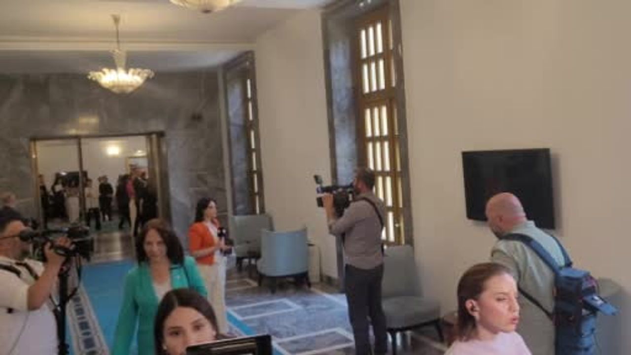 CHP meclis grubunda oy birliğiyle alınan kararlar gerektiğinde paylaşılacak