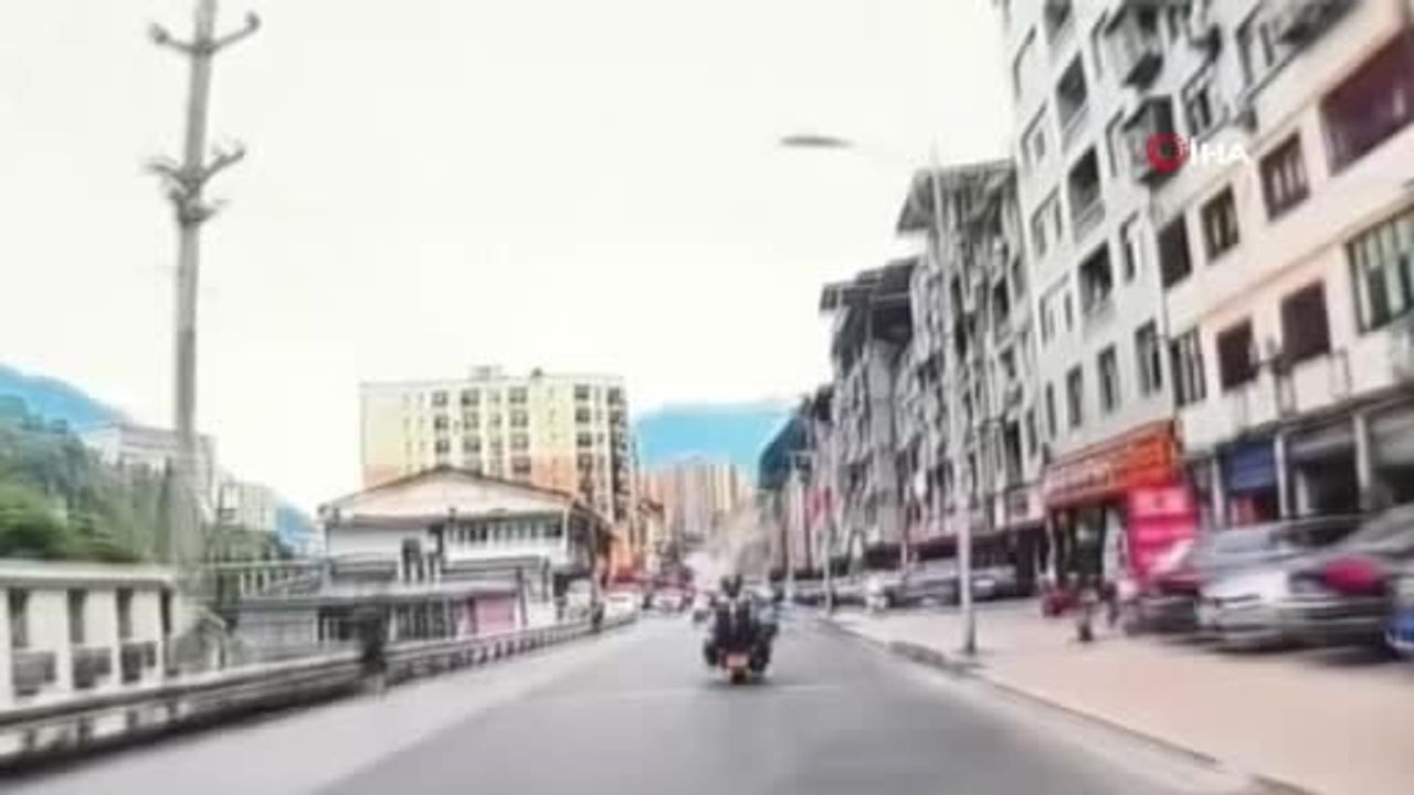 Çin'de heyelan: çok sayıda kişi toprak altında kaldı